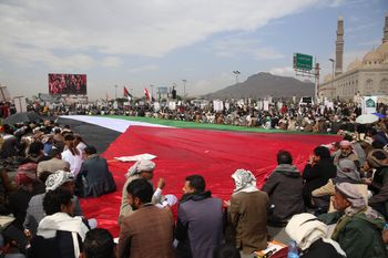 Blokada lotów w Jemenie. Setki turystów uwięzionych