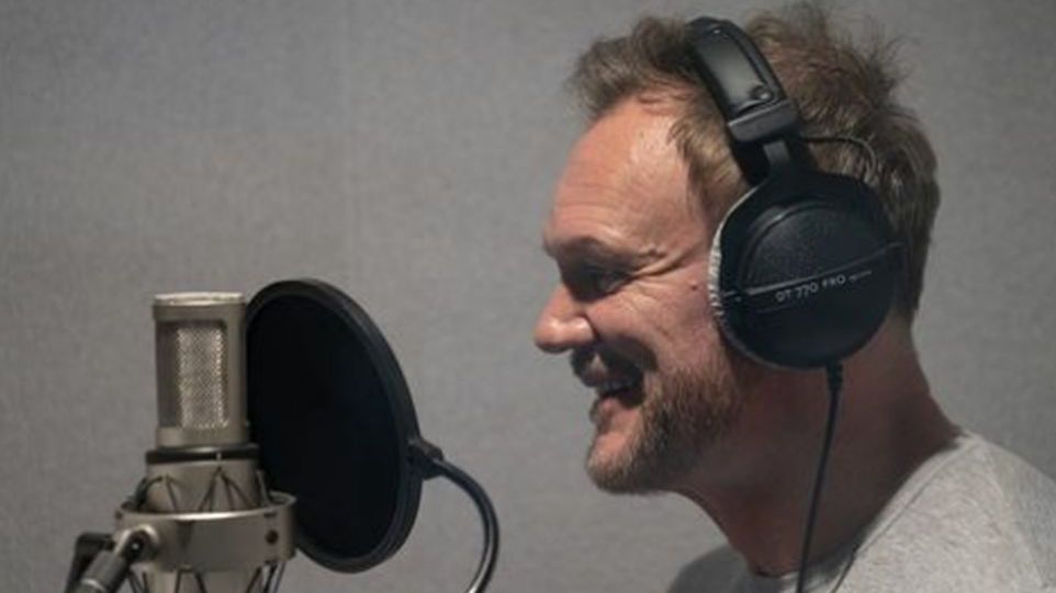 Cezary Pazura zachęca do szczepień