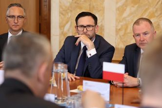 Burza wokół inwestycji Orlenu. Obajtek zabrał głos. "Wezwanie powinni wysłać do Seulu"