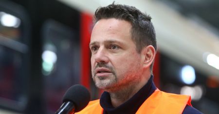 Solidna podwyżka dla Rafała Trzaskowskiego. Oto ile będzie teraz zarabiał
