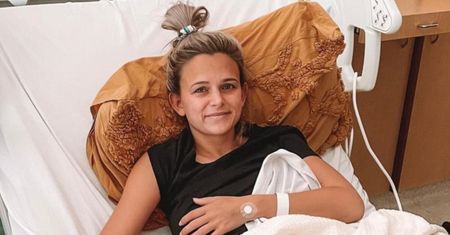 25-latka ma raka jelita grubego. Takie objawy dawał nowotwór