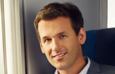 Mateusz Kusznierewicz reklamuje internet mobilny dla firm w T-Mobile