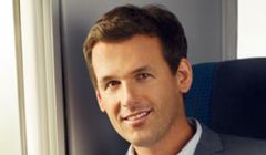 Mateusz Kusznierewicz reklamuje internet mobilny dla firm w T-Mobile