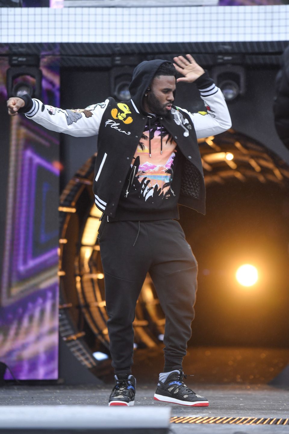 Jason Derulo usunął wpis o występie w Polsce. Co na to Jacek Kurski? 