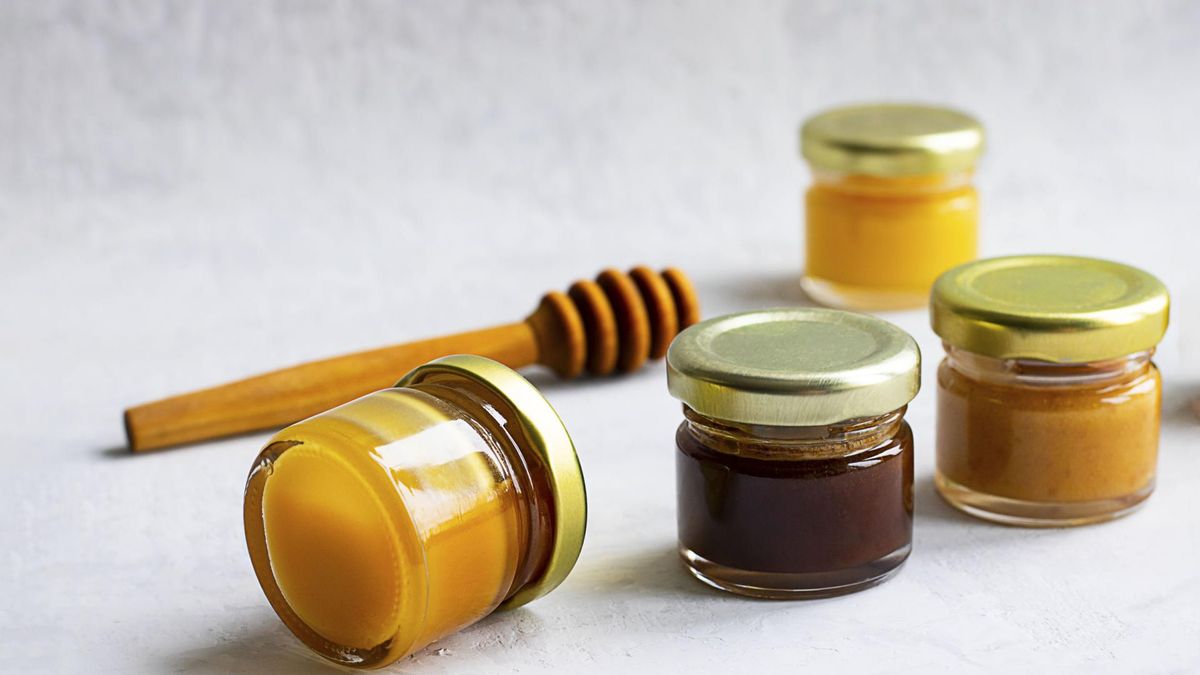 Miód słonecznikowy ma wiele cennych właściwości odżywczych.