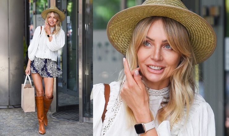 Długonoga Agnieszka Woźniak-Starak wychodzi z pracy