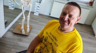 Osoby po amputacjach zdobyły Śnieżkę! "Choć droga bywa pod górkę, to najważniejsze jest iść przed siebie"