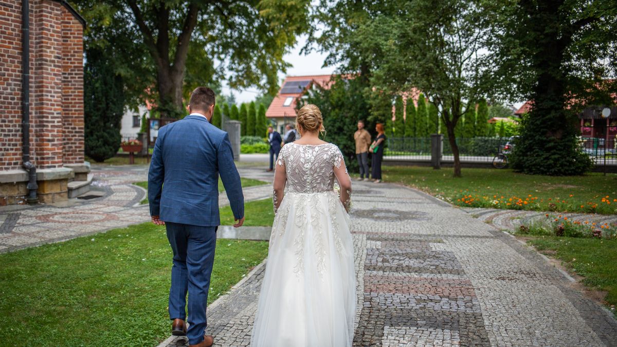 Wesele bez dzieci? Większość Polaków jest za