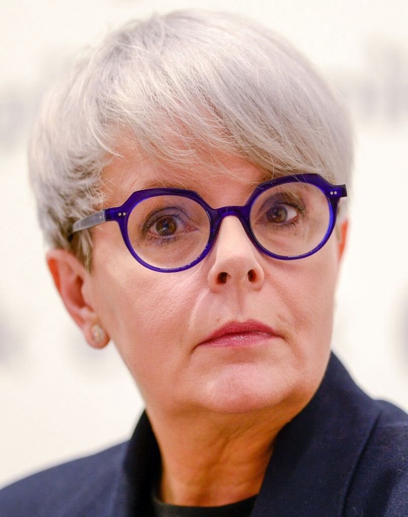 Karolina Korwin-Piotrowska