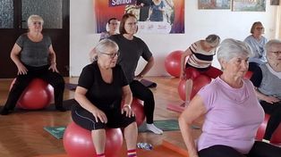 Staszów: Aktywni seniorzy połączyli ruch i zabawę