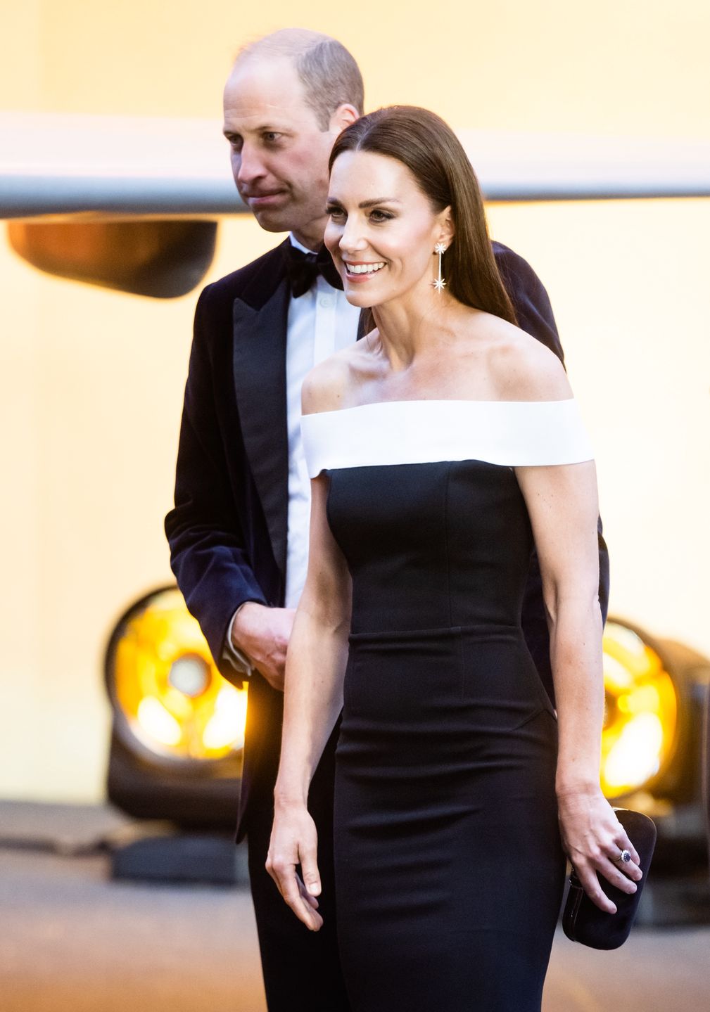 Kate i William wtapiają się w tłum znamienitych gości na premierze "Top Gun: Maverick". Zrobili wrażenie? 