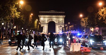 Zamieszki we Francji. Są pierwsze wyroki dla uczestników