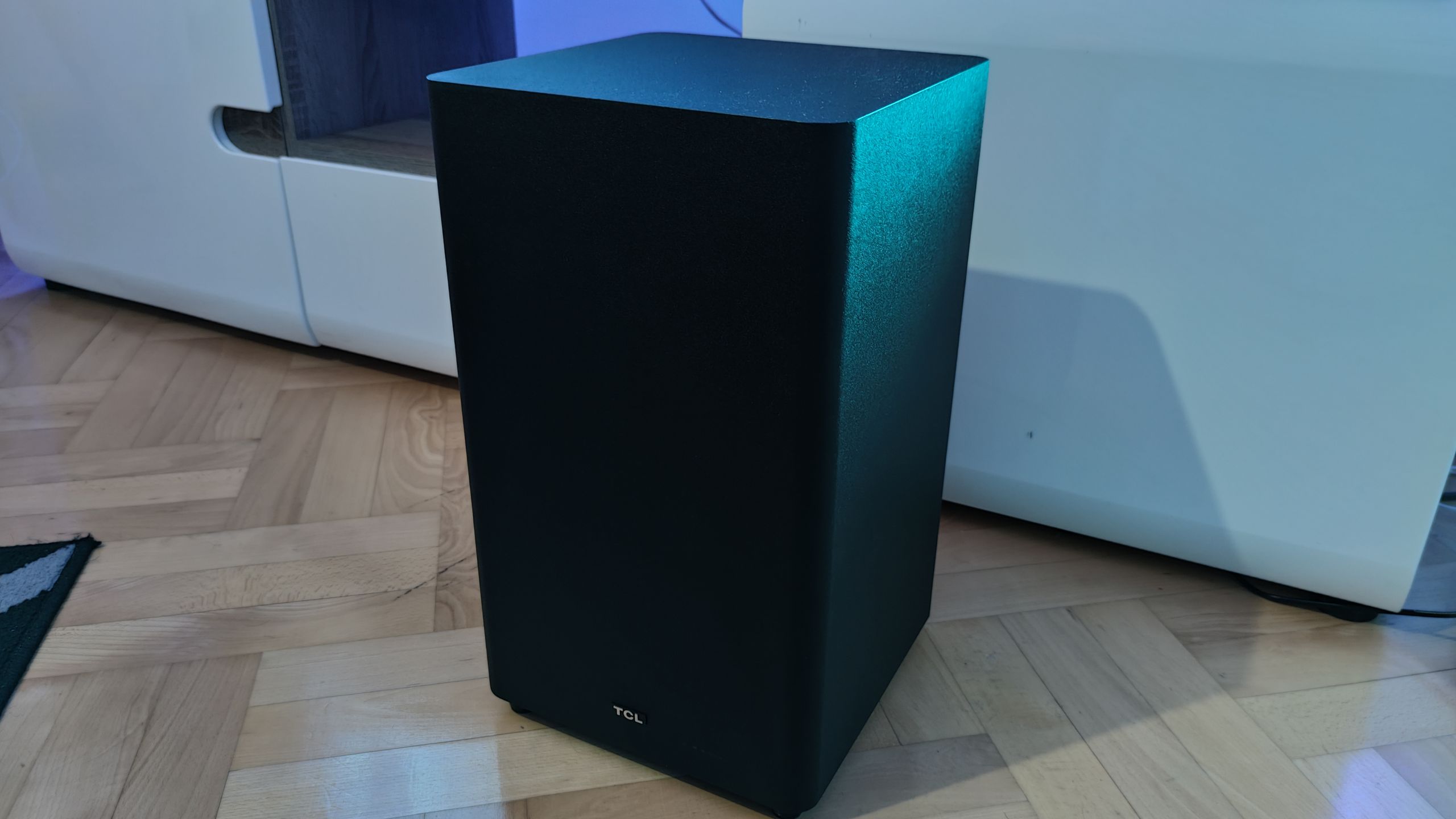 TCL RAY-DANZ - soundbar z Dolby Atmos na każdą kieszeń (test) 4