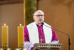 Strajk Kobiet. Groził protestującym bronią. Parafianie nie chcą księdza