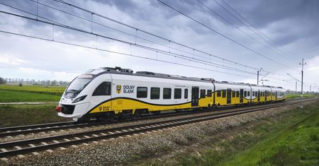 Takiego pociągu jeszcze nie było. Rekordowo szybko dojedziemy nad morze