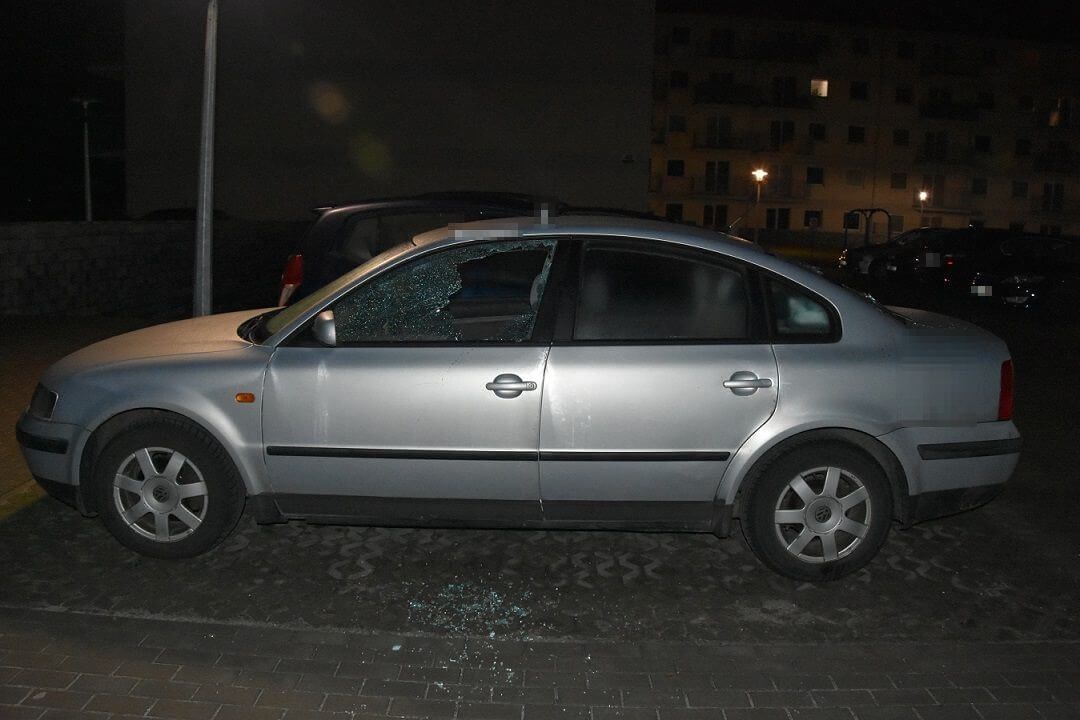 Uszkodzony samochów