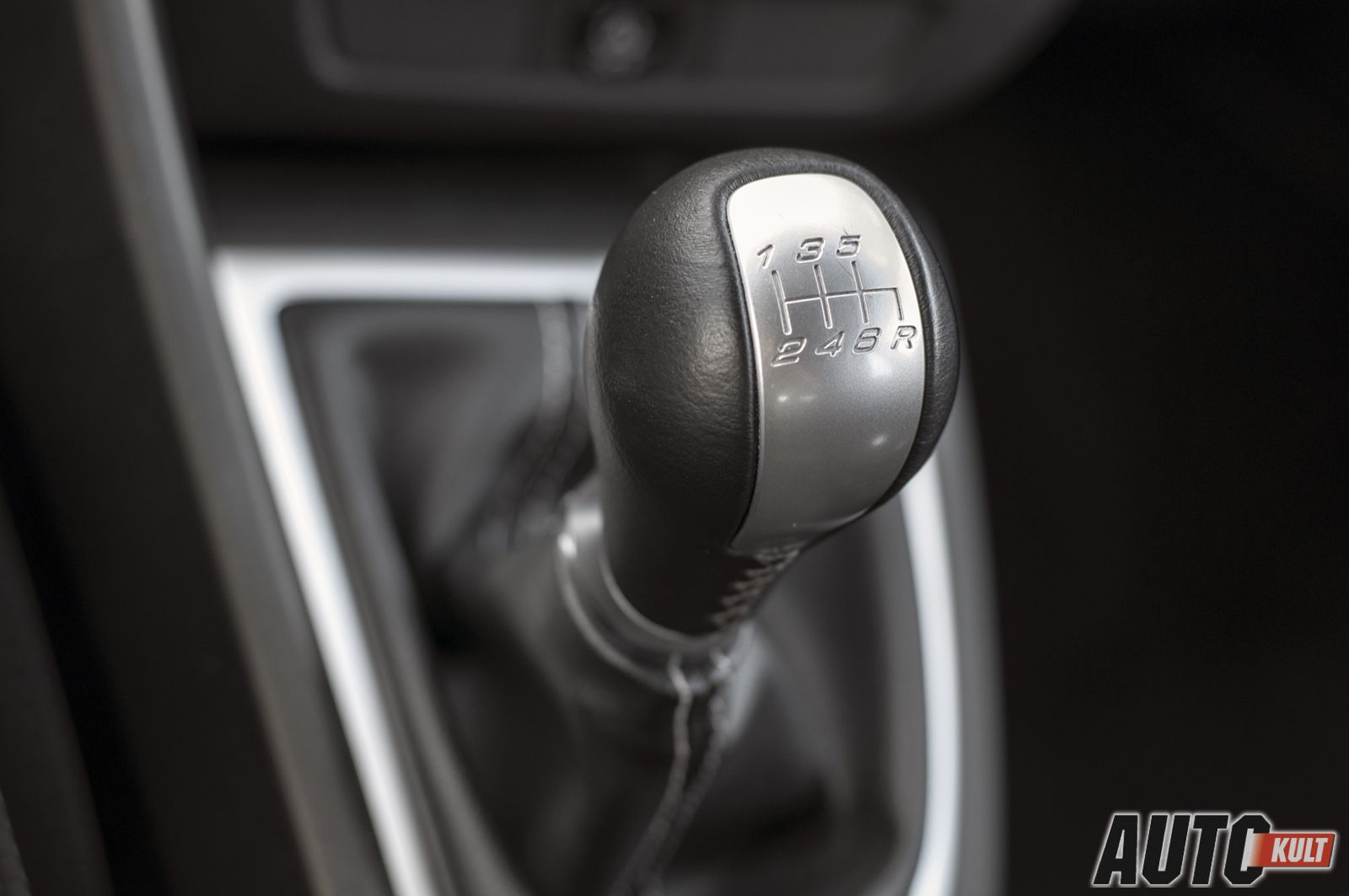 Honda Civic Tourer 1,8 i-VTEC Sport - test [galeria] 25