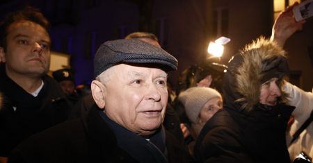 Kaczyński ruszył za Kamińskim i Wąsikiem. Zabrał głos