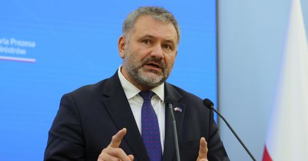 Żurek robi drugi krok. Kolejna ustawa ma trafić do prezydenta