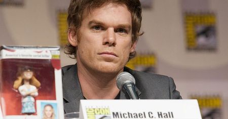 "Dexter" CHORY NA RAKA!