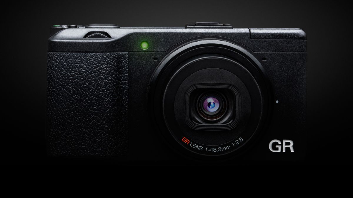 LOMOgeek: Ricoh GR-E, pełnoklatkowy bezlusterkowiec od Nikona i zdjęcie tygodnia 1