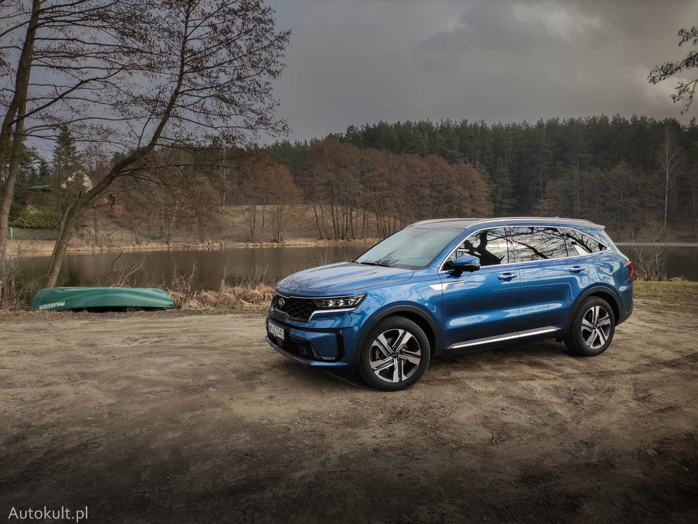 Sorento to duży samochód, ale wciąż poręczny i użyteczny na co dzień.