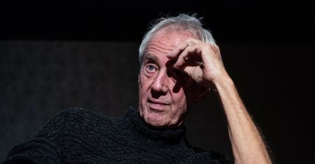 Nie żyje Dick Pope. Wybitny operator filmowy był doceniany w Polsce