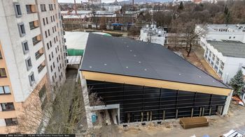 Mieszkańcom wyrosła "ściana" przed oknami. Urzędnicy tłumaczą