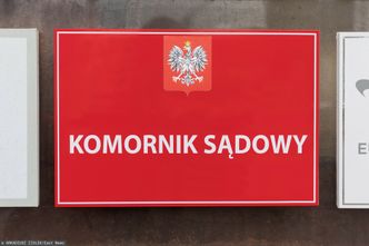 Komornik puka do drzwi. Rzecznik podpowiada, jak sobie poradzić