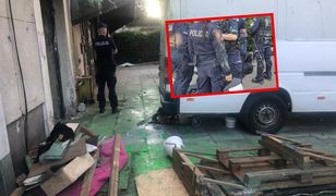 Anarchiści zajęli pustostan. Wylali na mundurowych farbę i fekalia