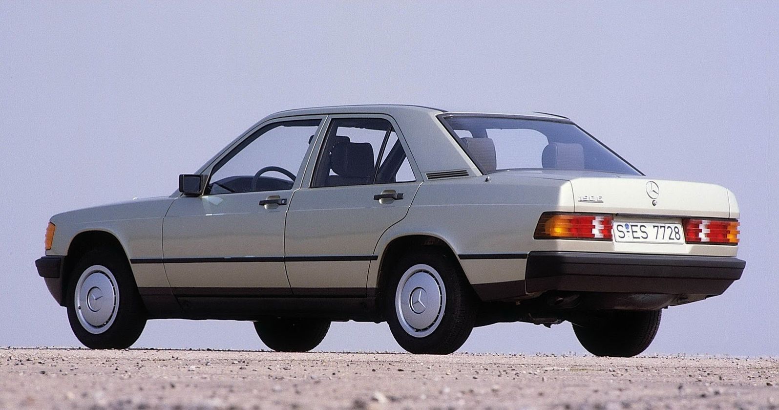 Galeria na 30-lecie Mercedesa-Benza 190/190E (W201) 4