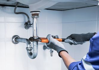 Tego nie wolno robić z deszczówką. Wysoka grzywna lub nawet areszt