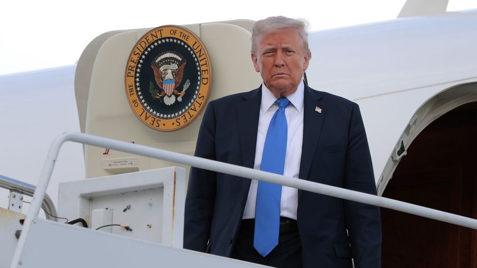 TUSCALOOSA, ALABAMA - MAY 01: U.S. President Donald Trump disembarks from Air Force One at Tuscaloosa National Airport on May 01, 2025 in Tuscaloosa, Alabama. Trump will be addressing graduating students at the University of Alabama. (Photo by Anna Moneymaker/Getty Images)