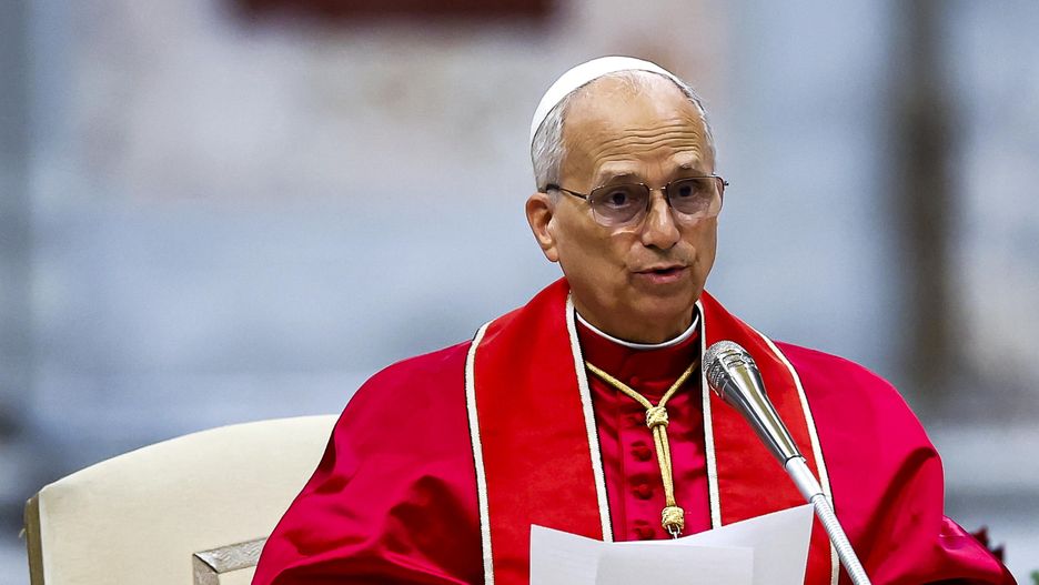 Pope Leo XIV honors 21st century martyrs
epa12377100 Pope Leo XIV presides over the Commemoration of the Martyrs and Witnesses of the Faith of the 21st Century together with representatives of other Christian Churches and Communions in the Basilica of St. Paul Outside the Walls in Rome, Italy, 14 September 2025.  EPA/ANGELO CARCONI 
Dostawca: PAP/EPA.
ANGELO CARCONI
pontife, ceremony, church, christians