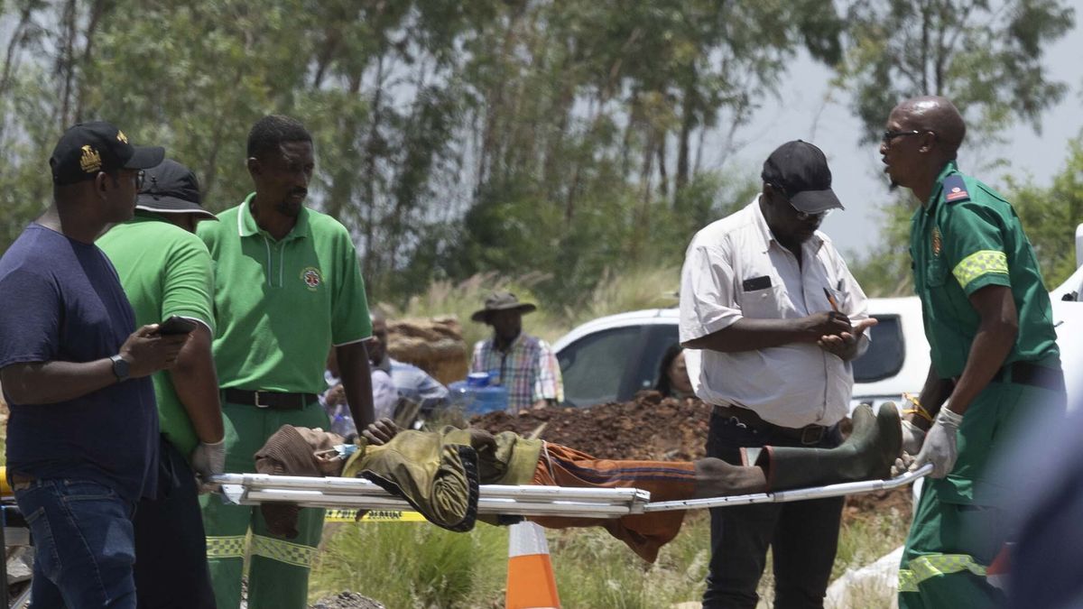 Z podziemi wydobyto już 40 ciał. 84 osoby udało się uratować