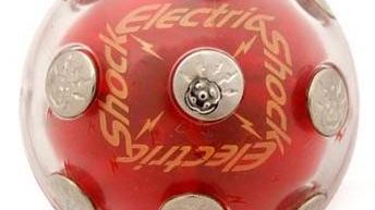 Zabawy z piłką, zabawy z prądem... 1