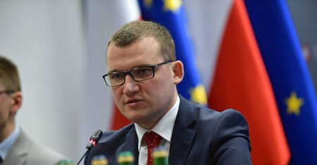 Powrót do szkoły. Paweł Szefernaker o konieczności powrotu dzieci do szkół