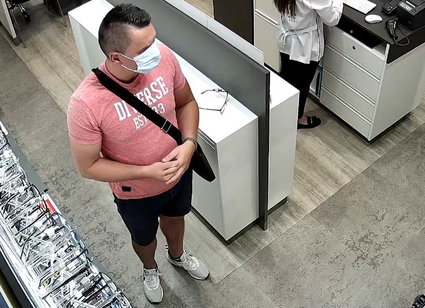 Wizerunek mężczyzny, który ukradł okulary