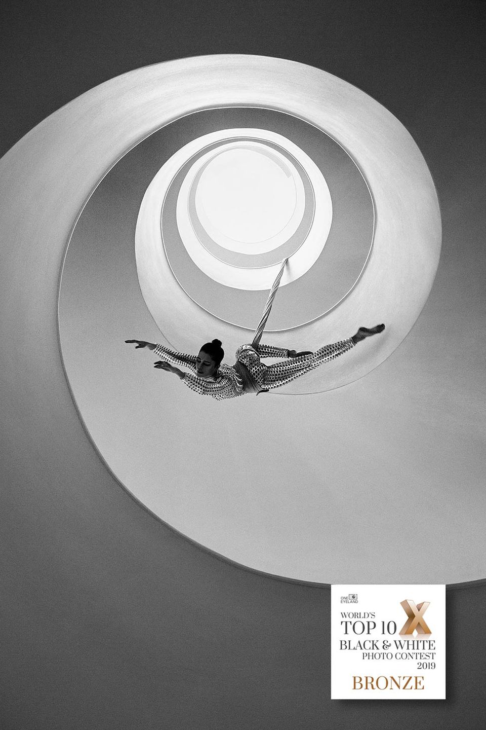 Szymon Brodziak zwycięzcą w prestiżowym konkursie fotografii czarno-białej 4