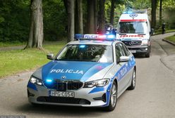 Podkarpackie. Pijany mężczyzna wtargnął na teren prywatnej posesji. Właściciel ugodził go widłami