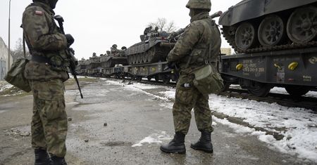Rail Baltica kluczowa dla obronności Polski. Gen. Andrzejczak: same drogi nie wystarczą