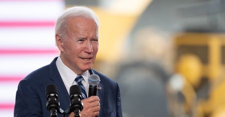 Nowy budżet obronny USA z dodatkowymi 800 milionami dol. dla Ukrainy