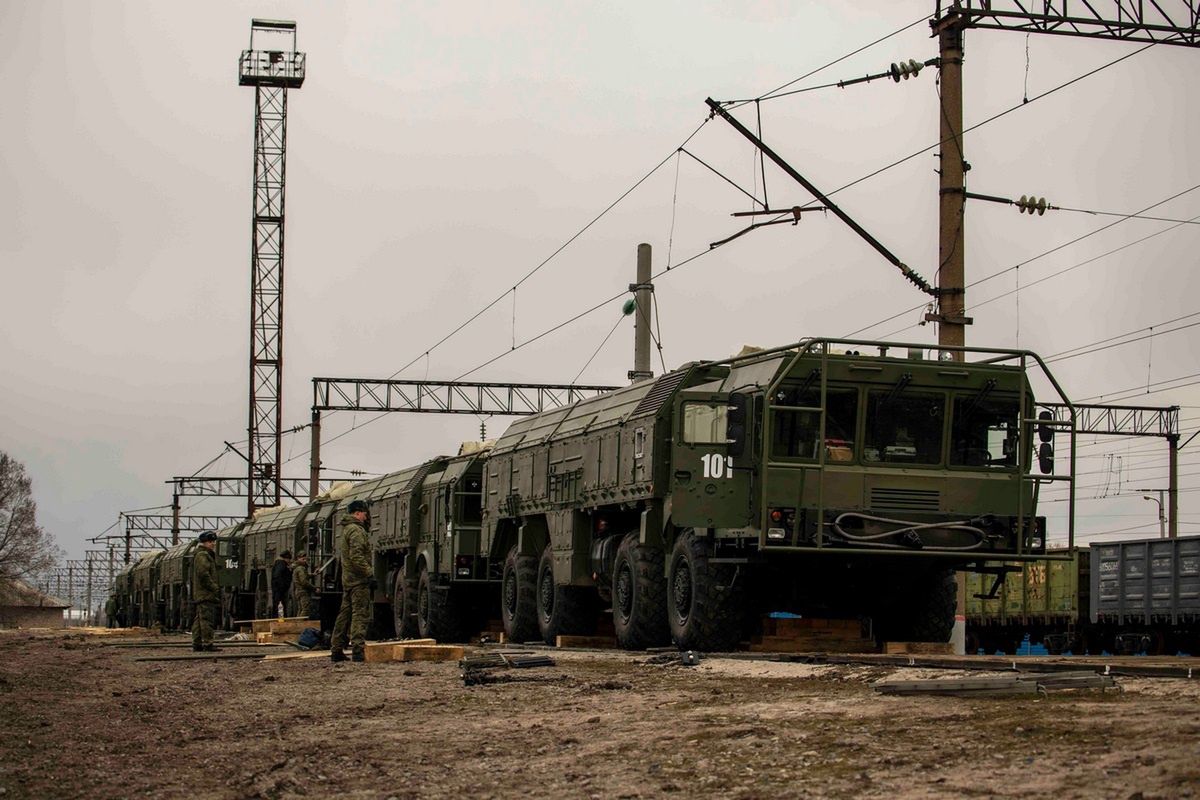 Rosja zwiększa siły na granicy. Nowe terminy "ćwiczeń"