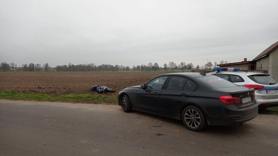 Motocyklista wypadł z drogi