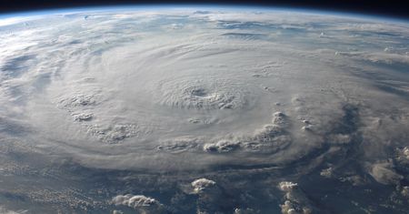 Naukowcy polują na huragany przy użyciu dronów