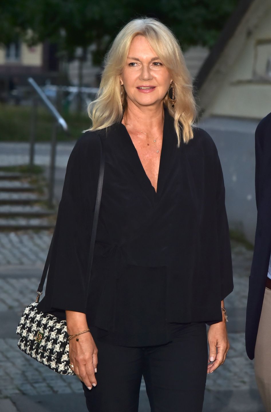 Grażyna Torbicka z mężem na premierze