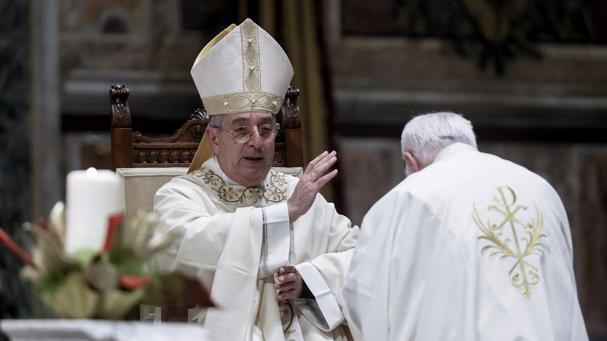 Angelo De Donatis odprawi liturgię Środy Popielcowej.