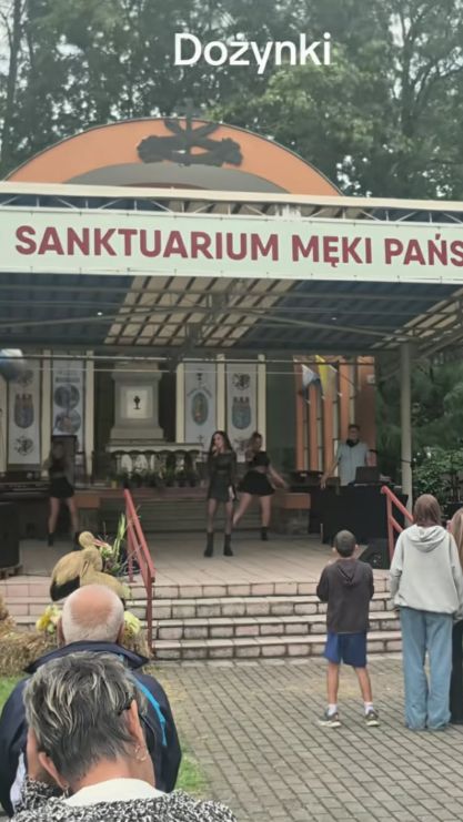 Występ Sylwii Strug na dożynkach wywołał gigantyczną burzę