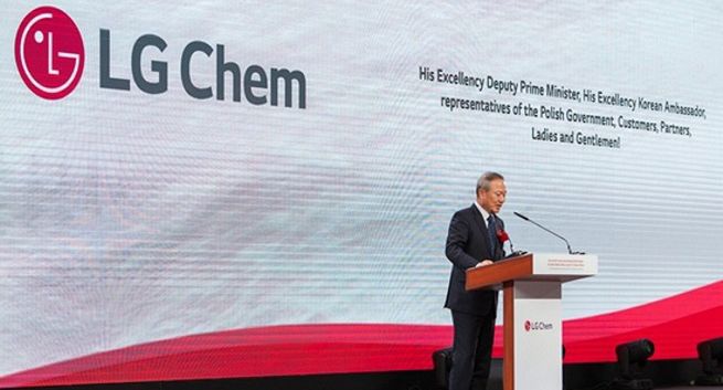 LG zbuduje w Polsce fabrykę baterii za 1,3 mld zł, praca dla 700 osób