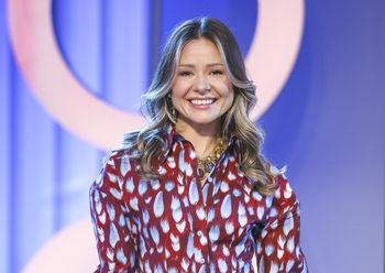 Wyglądała obłędnie. Anna Karwan w monochromatycznej stylizacji